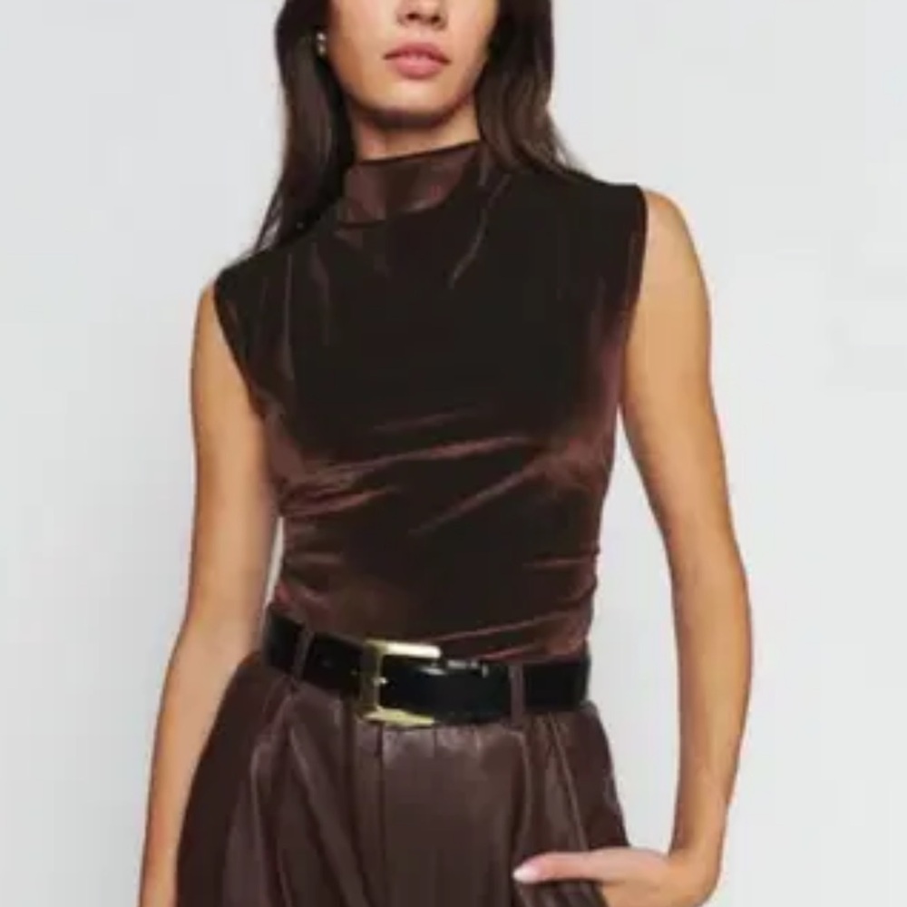 Reformation | Lindy Knit Top in Brown Velvet